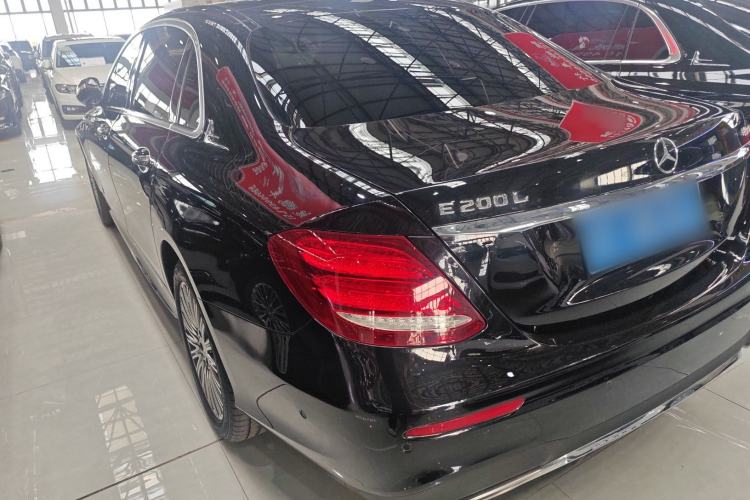 Used Mercedes-Benz E-Class 2019 E 200 L Sport 4MATIC Exterior 5