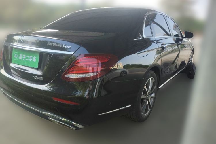 Used Mercedes-Benz E-Class 2019 E 260 L Exterior 5