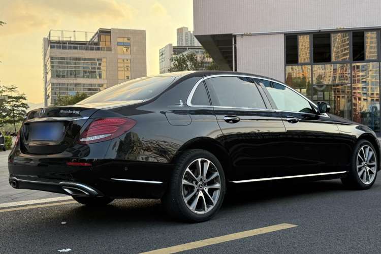 Used Mercedes-Benz E-Class 2019 E 300 L Stylish Model Exterior 5