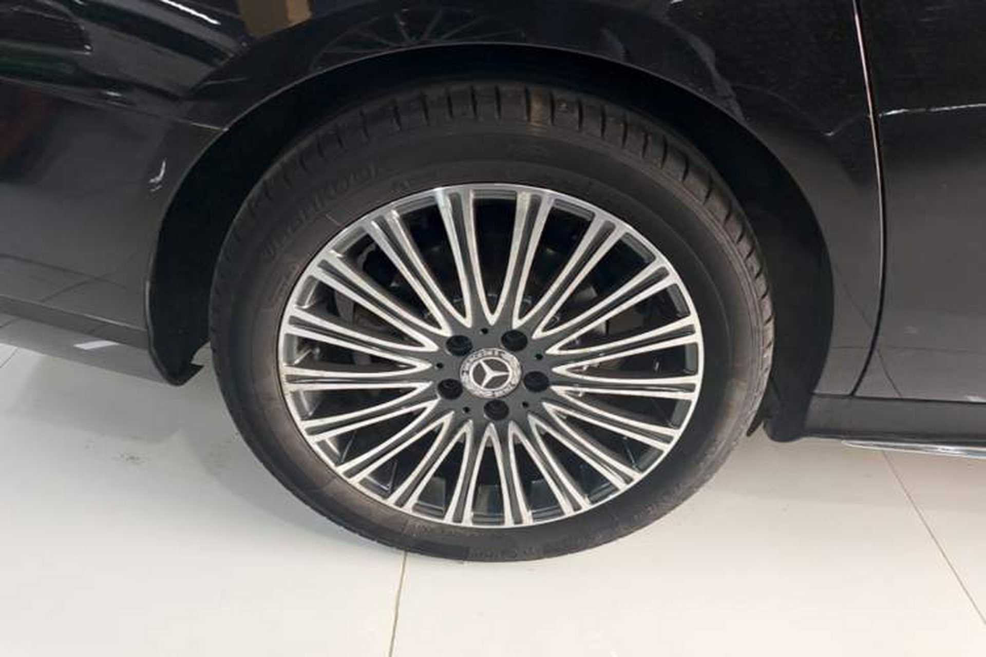 Used Mercedes-Benz E-Class 2019 E 200 L Sport Edition Exterior 5