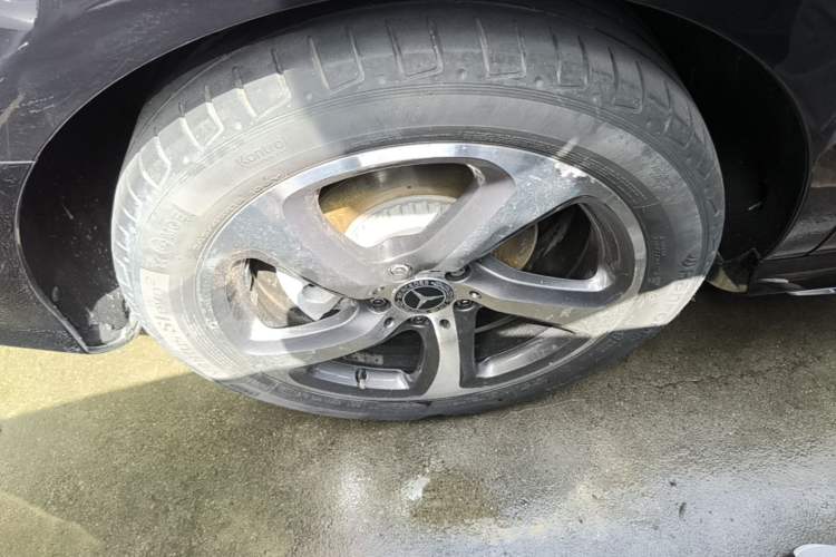 Used Mercedes-Benz E-Class 2019 E 200 L Sport 4MATIC Exterior 5