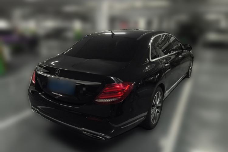 Used Mercedes-Benz E-Class 2019 E 260 L Exterior 5