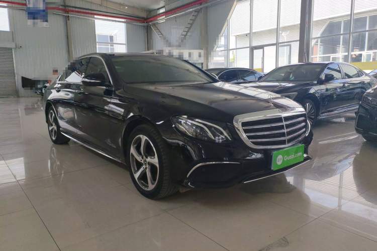 Used Mercedes-Benz E-Class 2019 E 200 L Sport 4MATIC Exterior 6