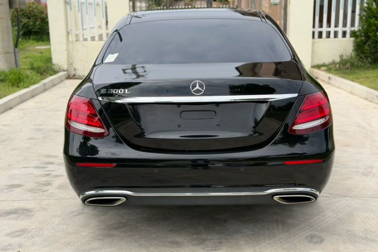 Used Mercedes-Benz E-Class 2019 Facelifted E 300 L Stylish Version Exterior 6