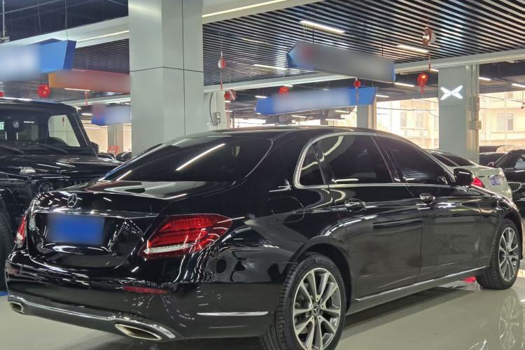 Used Mercedes-Benz E-Class 2019 E 200 L Exterior 6