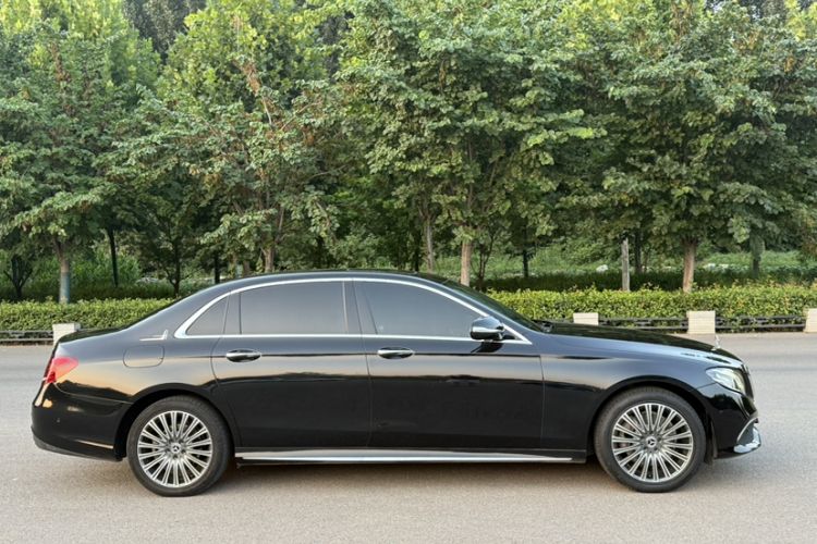 Used Mercedes-Benz E-Class 2019 E 200 L Sport Edition Exterior 6