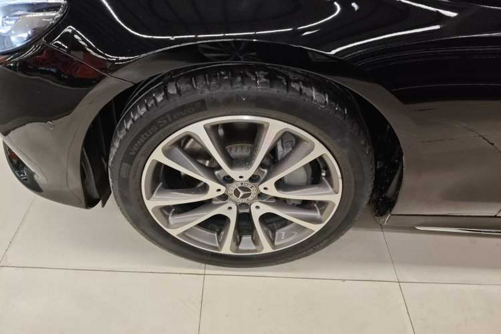 Used Mercedes-Benz E-Class 2019 E 300 L Sport Luxury Edition Exterior 7