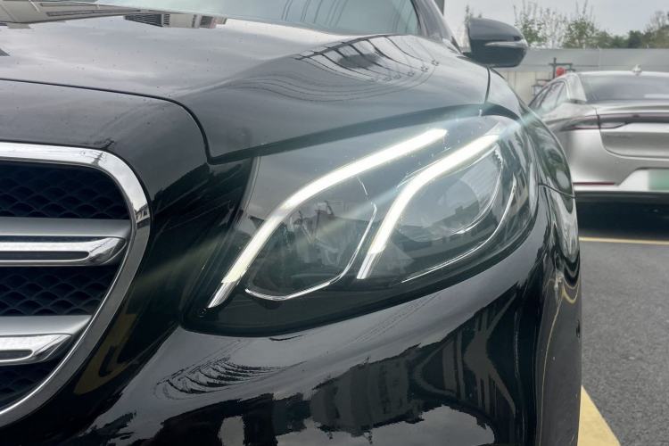 Used Mercedes-Benz E-Class 2019 E 260 L Sport Edition Exterior 7