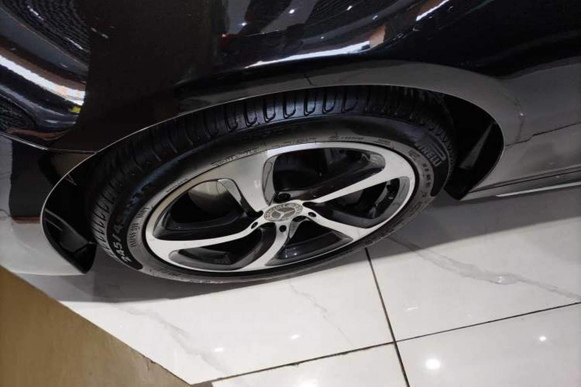 Used Mercedes-Benz E-Class 2019 Restyled E 300 L Sporty and Stylish Edition Exterior 7