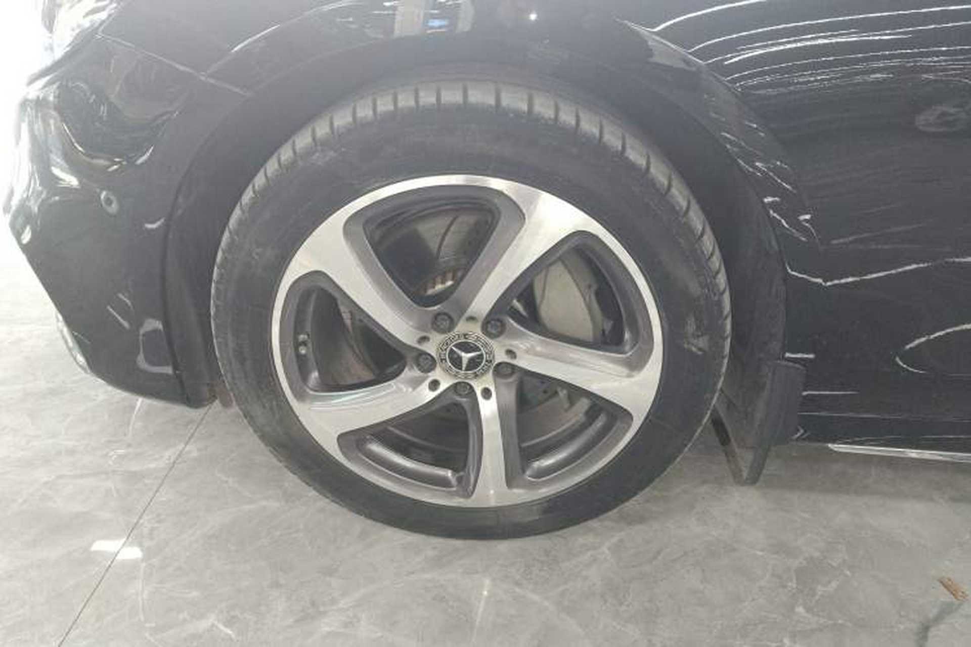 Used Mercedes-Benz E-Class 2019 Restyled E 300 L Sporty and Stylish Edition Exterior 7