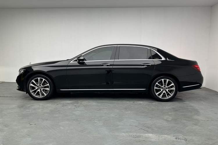 Used Mercedes-Benz E-Class 2019 E 260 L Exterior 8