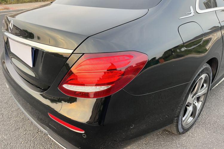 Used Mercedes-Benz E-Class 2019 Restyled E 300 L Sport Luxury Edition Exterior 8