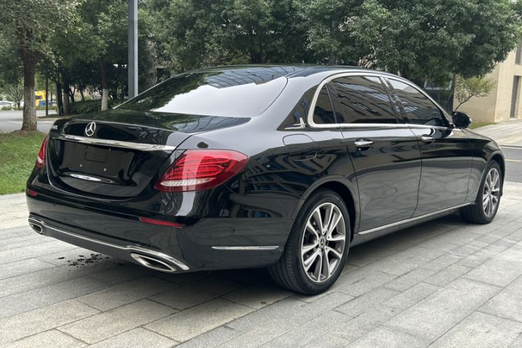 Used Mercedes-Benz E-Class 2019 E 200 L Exterior 8