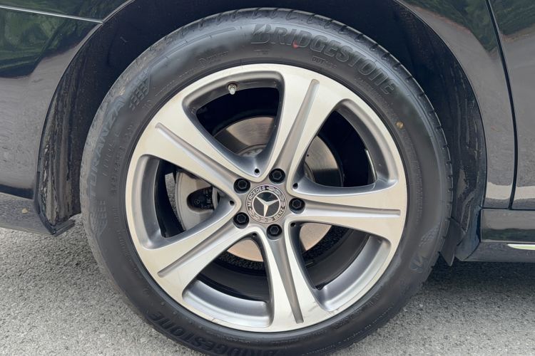 Used Mercedes-Benz E-Class 2019 E 260 L Sport Edition Exterior 9