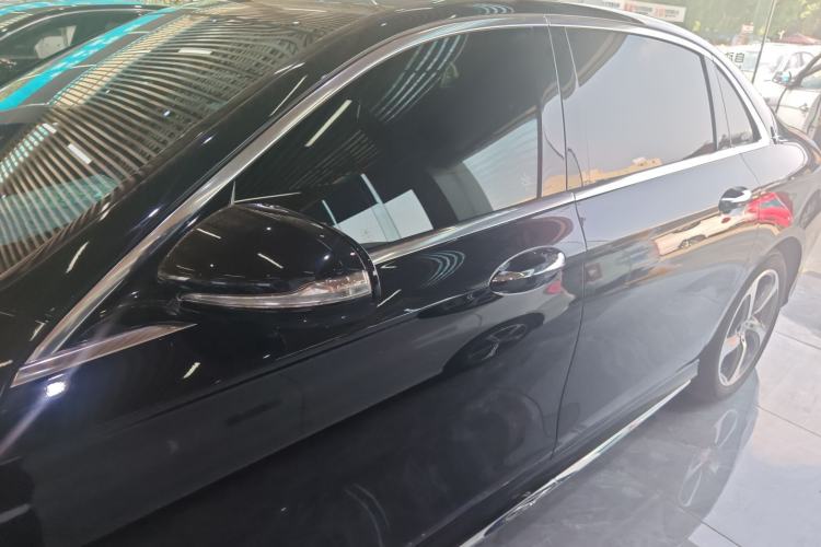 Used Mercedes-Benz E-Class 2019 Restyled E 300 L Sport Luxury Edition Exterior 9