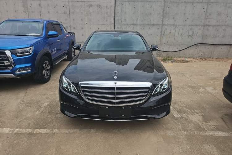 Used Mercedes-Benz E-Class 2019 E 200 L Front