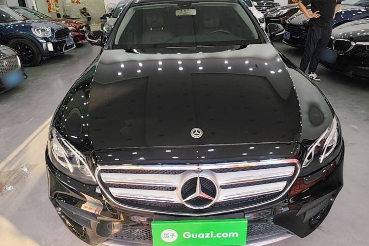 Used Mercedes-Benz E-Class 2019 E 300 L Sporty and Stylish Model Front