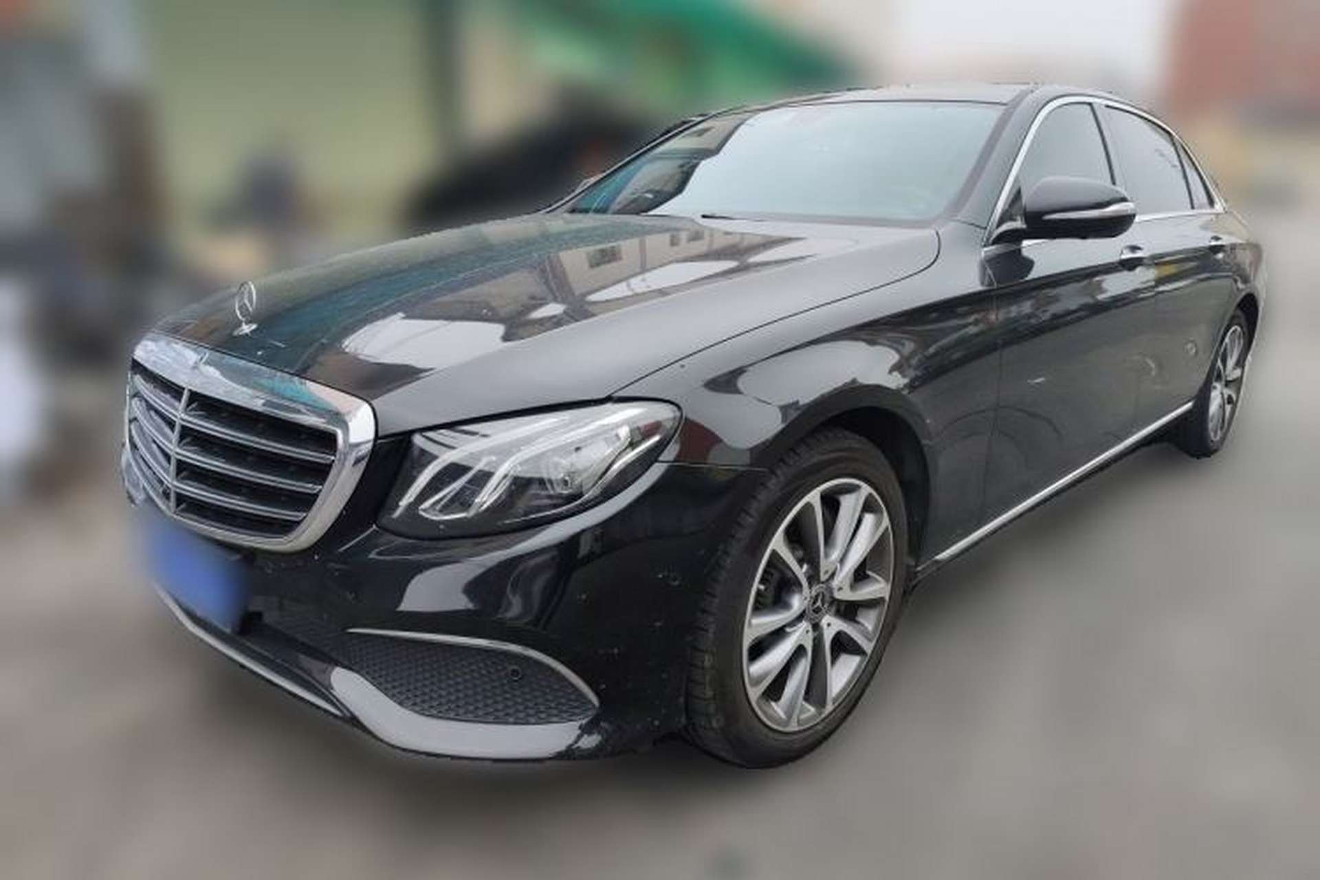Used Mercedes-Benz E-Class 2019 Restyled E 300 L Luxury Edition Front Left 45 Deg
