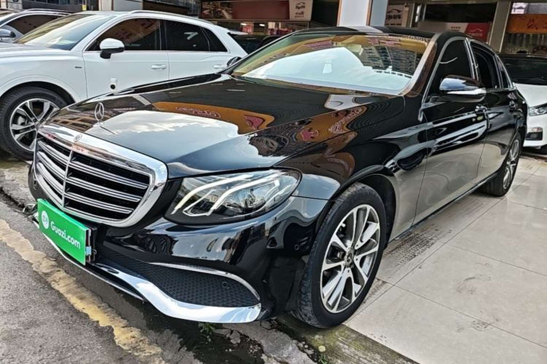 Used Mercedes-Benz E-Class 2019 E 200 L Front Left 45 Deg