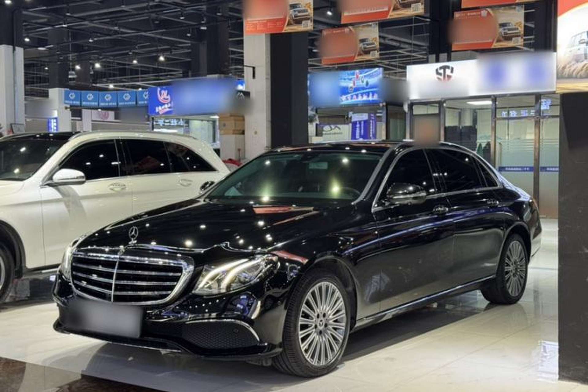 Used Mercedes-Benz E-Class 2019 Facelifted E 300 L Stylish Version Front Left 45 Deg