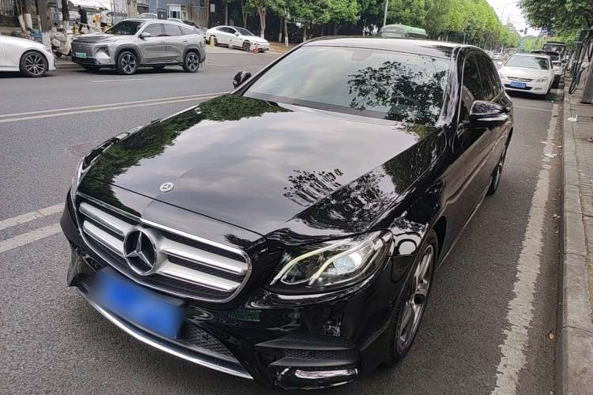 Used Mercedes-Benz E-Class 2019 Restyled E 300 L Sport Luxury Edition Front Left 45 Deg