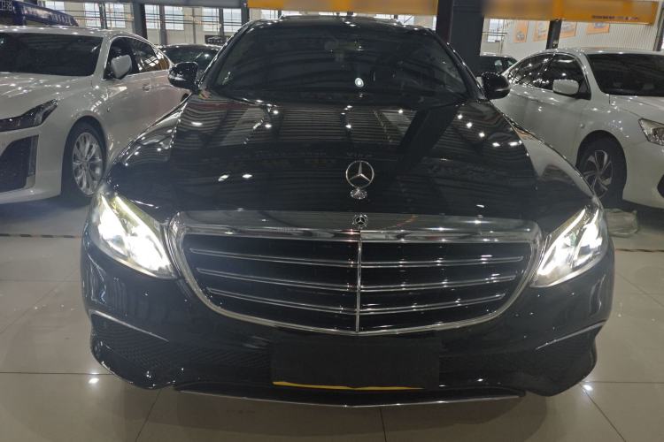 Used Mercedes-Benz E-Class 2019 E 260 L Front