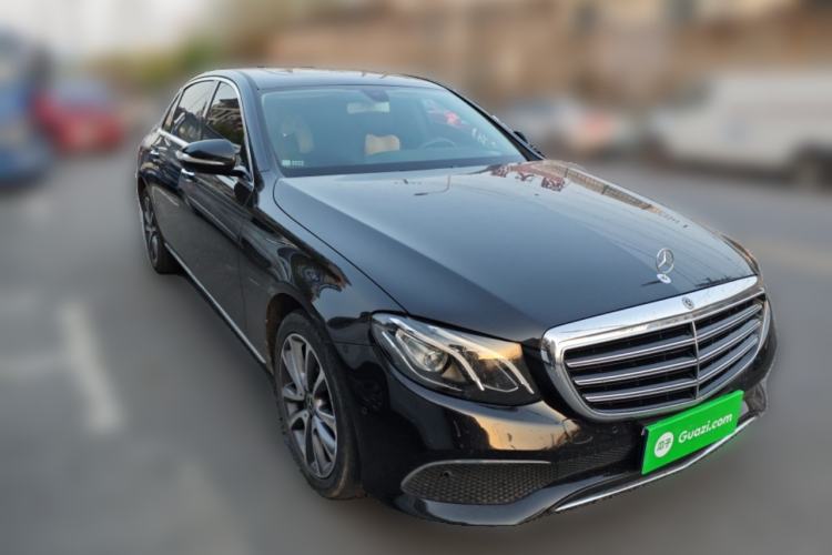 Used Mercedes-Benz E-Class 2019 E 260 L 4MATIC Front Right 45 Deg