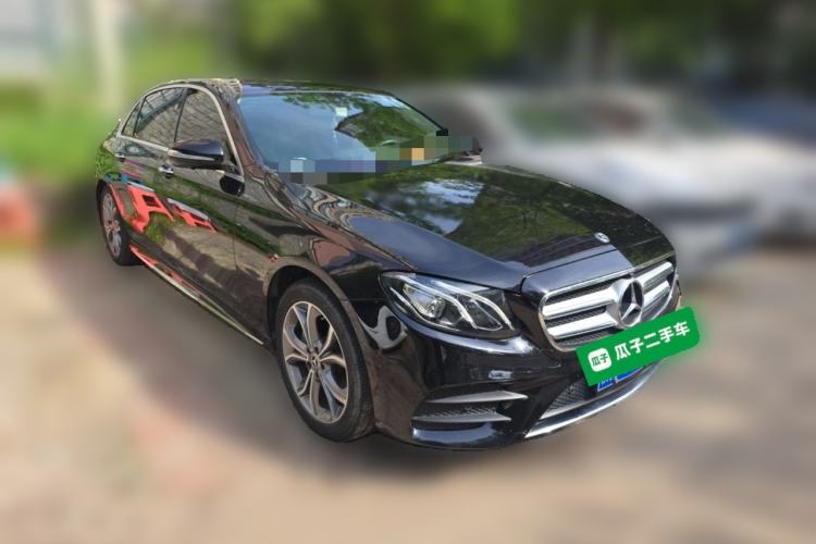 Used Mercedes-Benz E-Class 2019 Restyled E 300 L Sport Luxury Edition Front Right 45 Deg