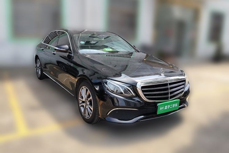 Used Mercedes-Benz E-Class 2019 E 260 L Front Right 45 Deg