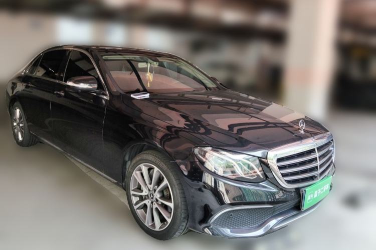 Used Mercedes-Benz E-Class 2019 Facelifted E 300 L Stylish Version Front Right 45 Deg