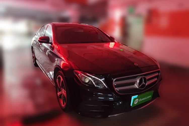 Used Mercedes-Benz E-Class 2019 E 300 L Sporty and Stylish Model Front Right 45 Deg
