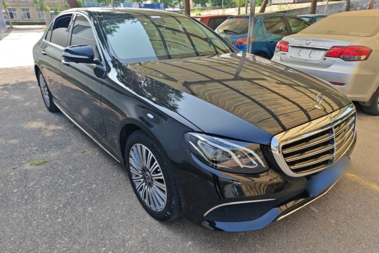 Used Mercedes-Benz E-Class 2019 Restyled E 300 L Sport Luxury Edition Front Right 45 Deg