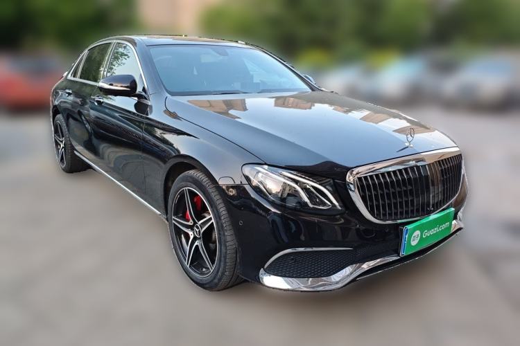 Used Mercedes-Benz E-Class 2019 Restyled E 300 L Luxury Edition Front Right 45 Deg