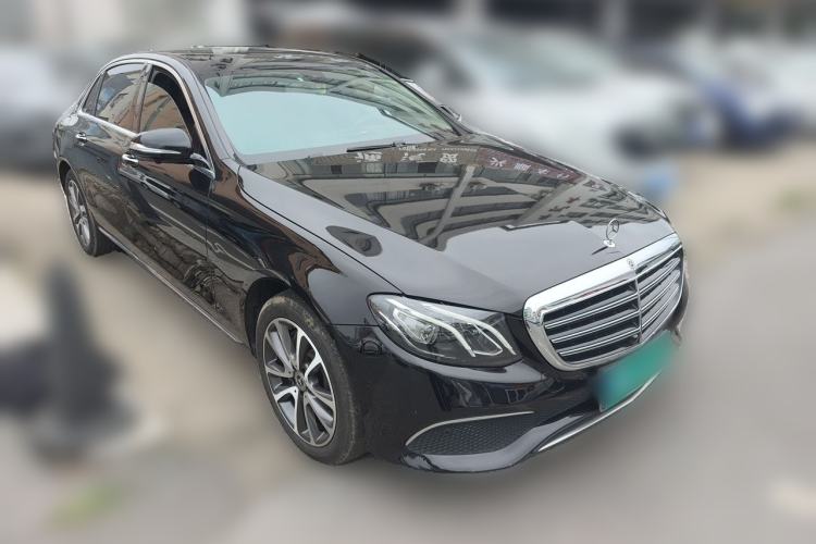 Used Mercedes-Benz E-Class 2019 Restyled E 300 L Luxury Edition Front Right 45 Deg