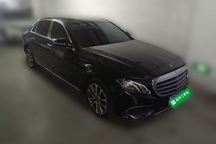 Used Mercedes-Benz E-Class 2019 Restyled E 300 L Luxury Edition Front Right 45 Deg