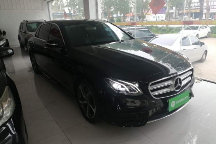 Used Mercedes-Benz E-Class 2019 Restyled E 300 L Sport Luxury Edition Front Right 45 Deg