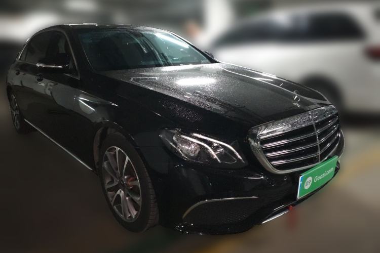Used Mercedes-Benz E-Class 2019 Facelifted E 300 L Stylish Version Front Right 45 Deg