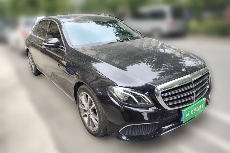 Used Mercedes-Benz E-Class 2019 Restyled E 300 L Luxury Edition Front Right 45 Deg