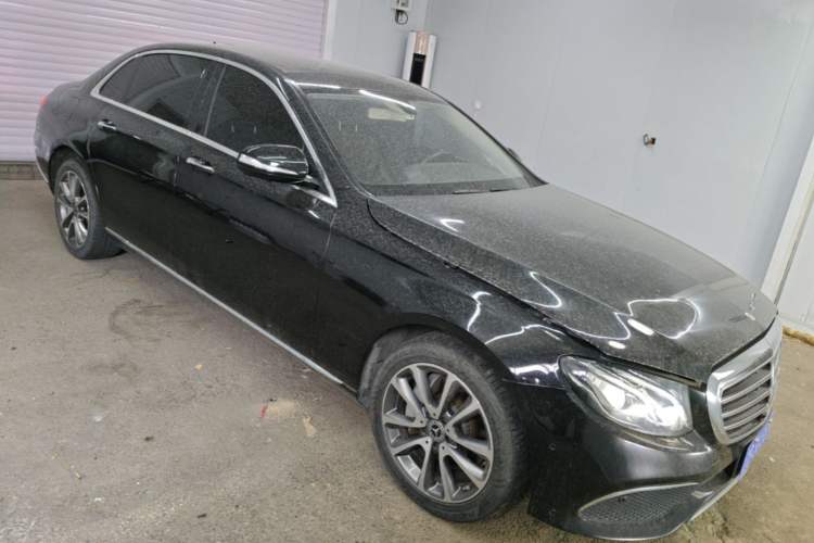 Used Mercedes-Benz E-Class 2019 Facelifted E 300 L Stylish Version Front Right 45 Deg