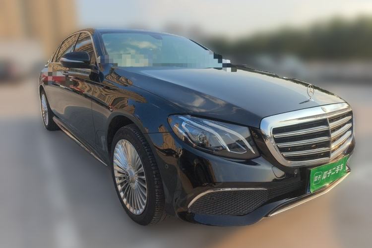 Used Mercedes-Benz E-Class 2019 E 200 L Sport Edition Front Right 45 Deg