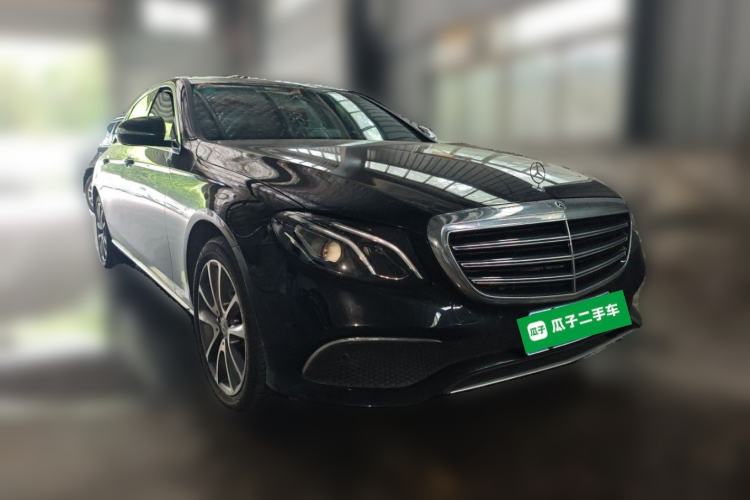 Used Mercedes-Benz E-Class 2019 E 200 L Front Right 45 Deg