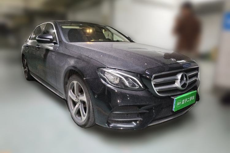 Used Mercedes-Benz E-Class 2019 E 300 L Sporty and Stylish Model Front Right 45 Deg