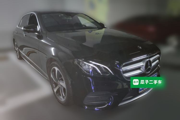Used Mercedes-Benz E-Class 2019 E 300 L Sport Luxury Edition Front Right 45 Deg