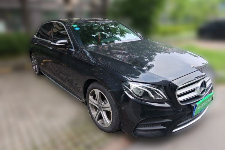 Used Mercedes-Benz E-Class 2019 E 200 L Sport Edition Front Right 45 Deg
