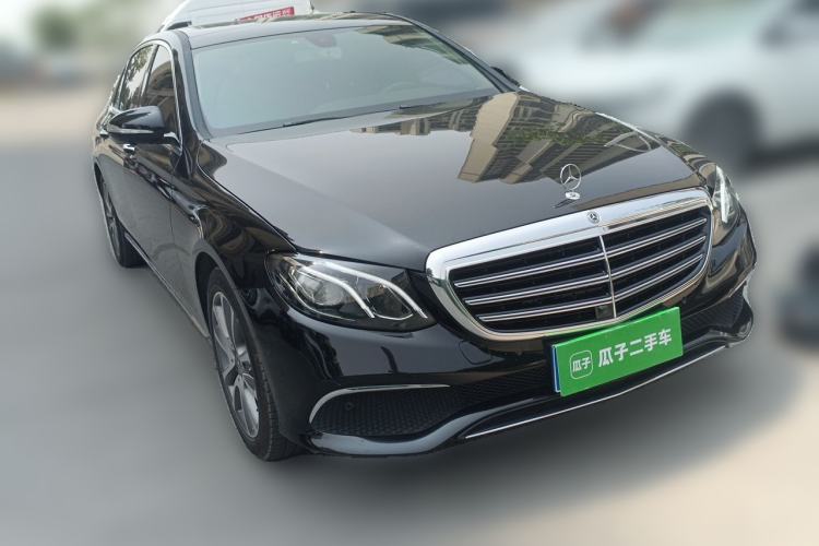 Used Mercedes-Benz E-Class 2019 Restyled E 300 L Luxury Edition Front Right 45 Deg