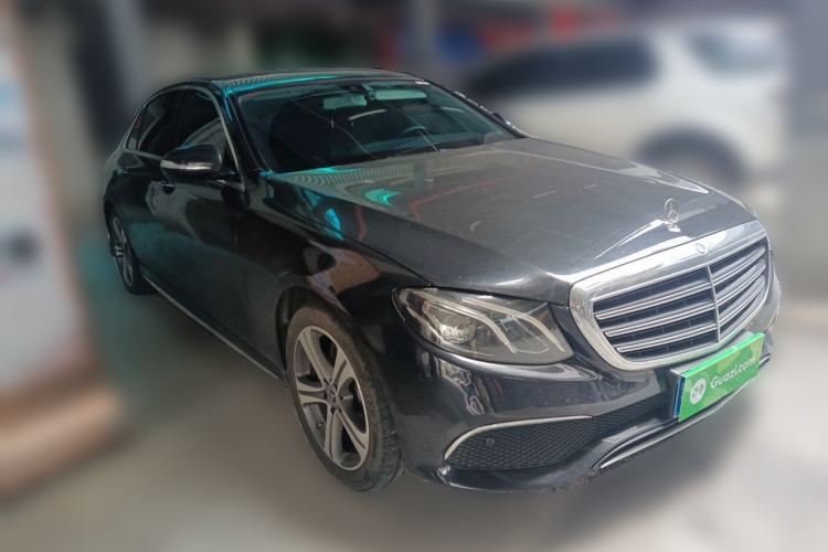 Used Mercedes-Benz E-Class 2019 E 260 L Sport Edition Front Right 45 Deg