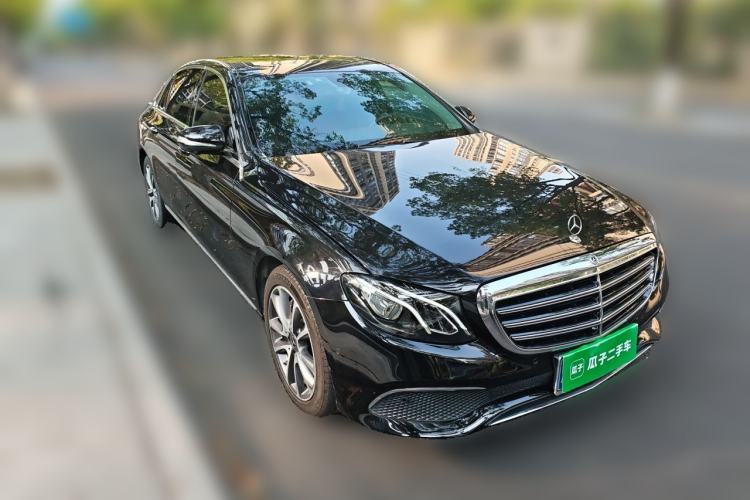 Used Mercedes-Benz E-Class 2019 Facelifted E 300 L Stylish Version Front Right 45 Deg
