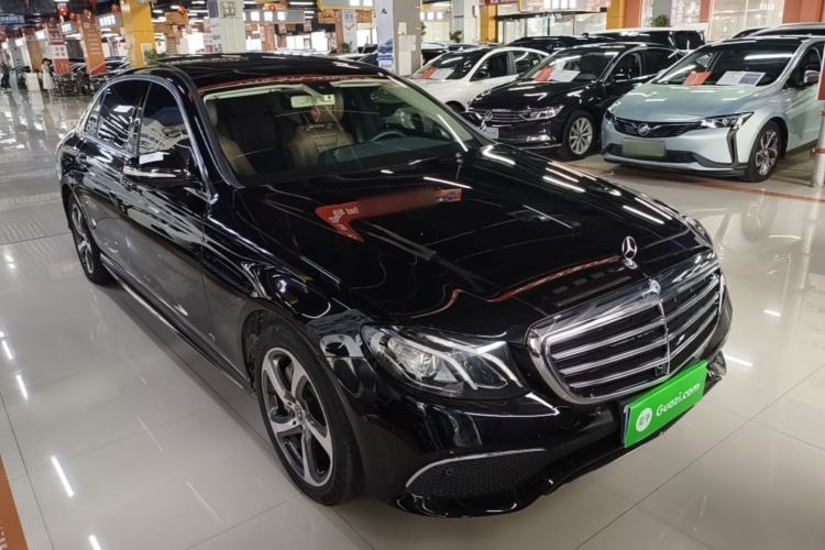 Used Mercedes-Benz E-Class 2019 E 300 L Sporty and Stylish Model Front Right 45 Deg