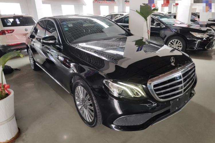Used Mercedes-Benz E-Class 2019 Facelifted E 300 L Stylish Version Front Right 45 Deg