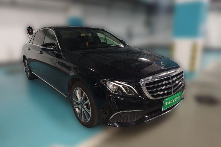 Used Mercedes-Benz E-Class 2019 E 300 L Luxury Model Front Right 45 Deg